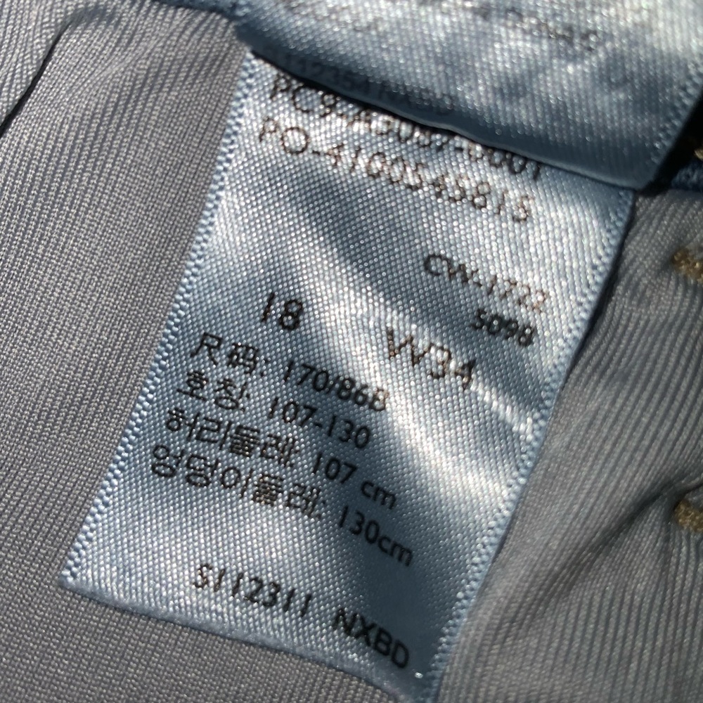 Denizen from Levi’s Distressed High Rise Ankle Straight Blue Denim Jeans - Picture 4 of 4